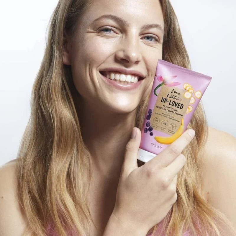 نرم‌کننده تغذیه‌کننده مو لاونیچر با عصاره گل موز و آسای بری ارگانیک Love Nature Up-Loved Nourishing Leave-in Conditioner with Upcycled Banana Flower & Organic Acai - تصویر 4