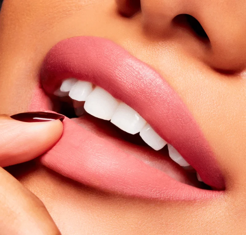 رژ لب باریک مک Powder Kiss Velvet Blur Slim Stick - تصویر 4