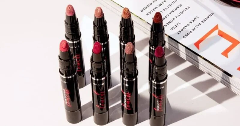 رژلب براق مایع ارستیبل دوان – THE ONE Irresistible Touch Cushion Lipstick - تصویر 4