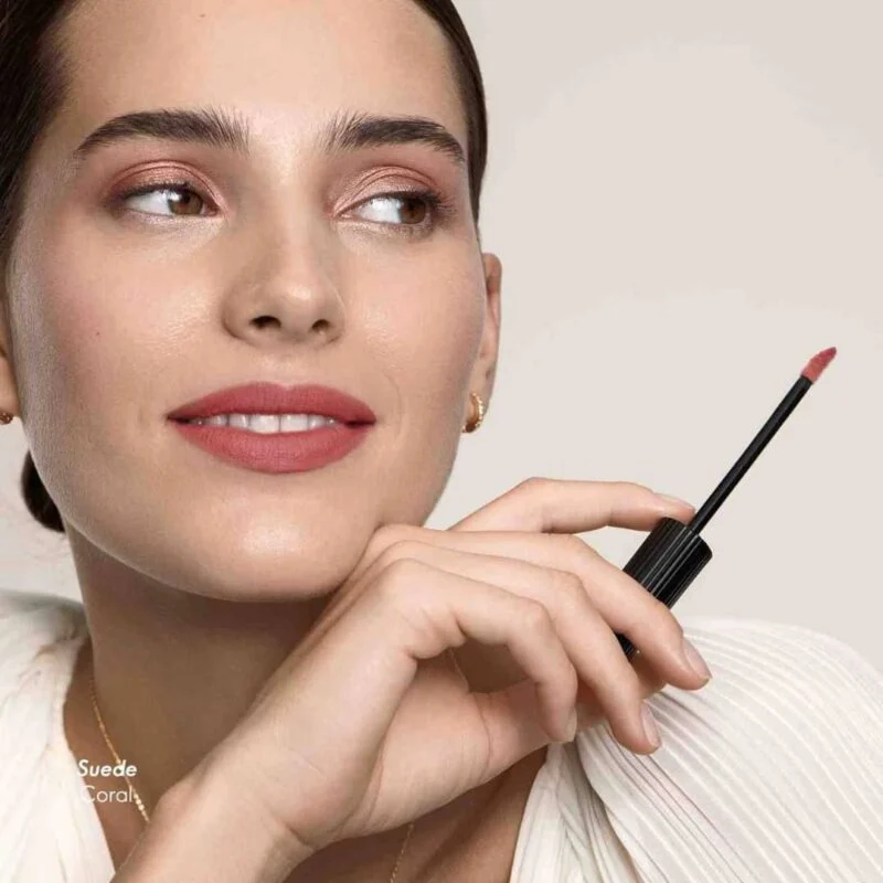 رژ لب مایع مات جوردانی گلد آیکونیک لیپ الکسیر Giordani Gold Iconic Lip Elixir SPF 15 - تصویر 4