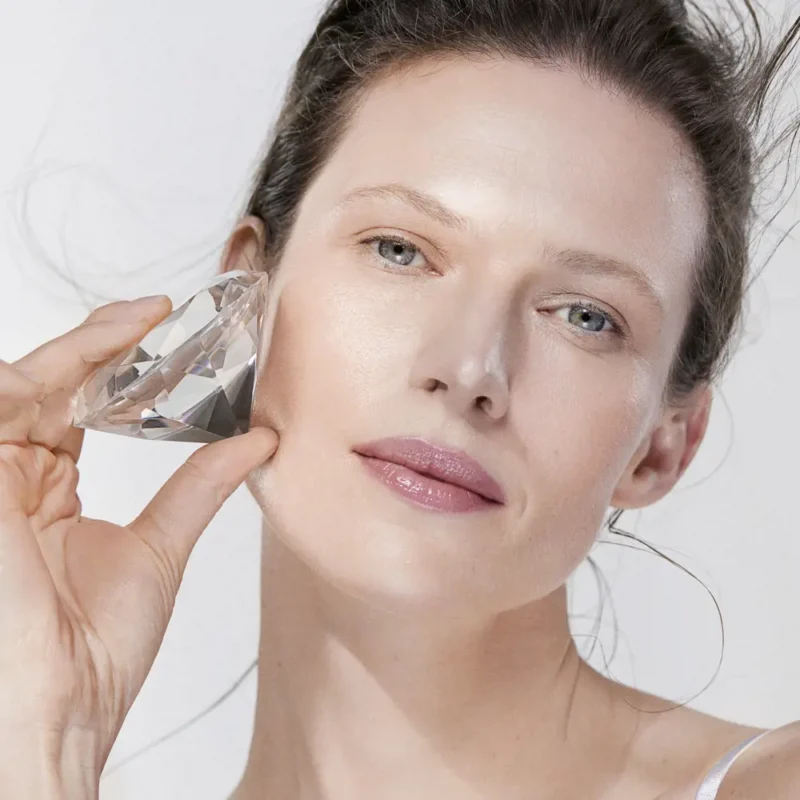 کرم ضد پیری و درخشان‌کننده الماس Diamond Cellular Anti-Ageing Cream - تصویر 3