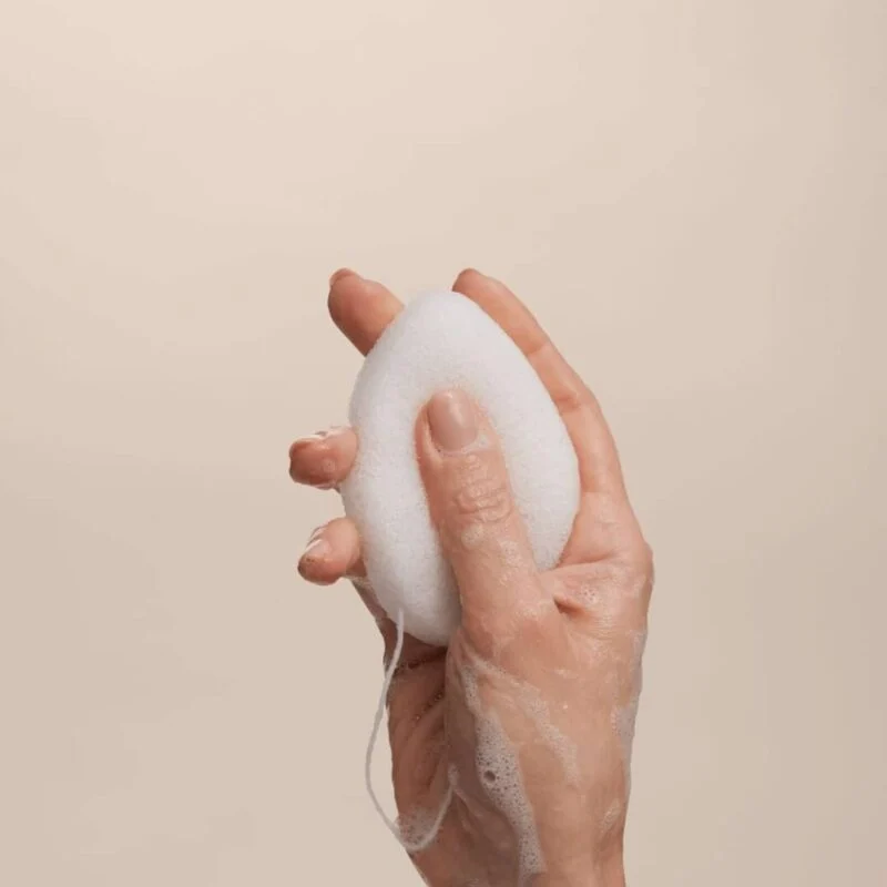 اسفنج شستشوی پوست و پاکسازی‌کننده طبیعی زغال کنجاک Drop Konjac Sponge - تصویر 5
