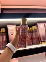 بادی اسپلش ولوت پتالز ویکتوریا سکرت Victoria’s Secret Velvet Petals Body Splash