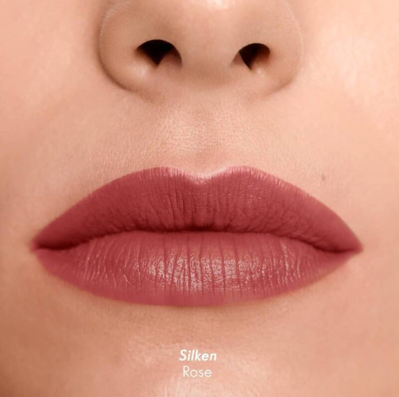 رژ لب ساتنی آیکونیک جوردانی گلد Giordani Gold Iconic Satin Lipstick SPF 15 - تصویر 5